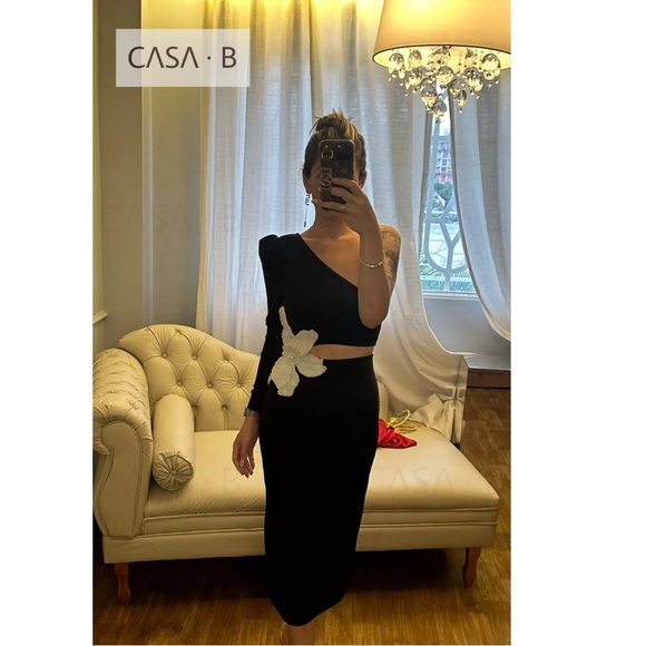 CASA B Dresses & Skirts - NEW💫CASA B|"Fiore di Milano” One Shoulder Cut Out Flower Bandage Evening Dress